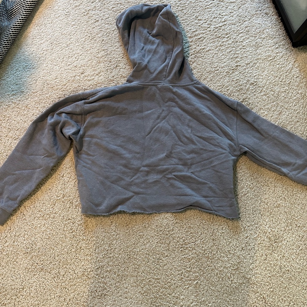 Gold's Gym Gray Cropped Hoodie - Picture 2 of 2